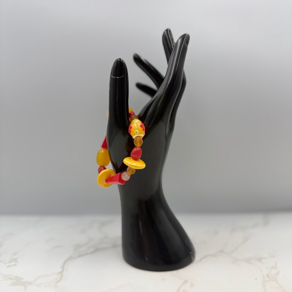 Vintage Handmade Womens Red Yellow Glass Scarlet Beaded Stretch Fashion Bracelet - Picture 4 of 8